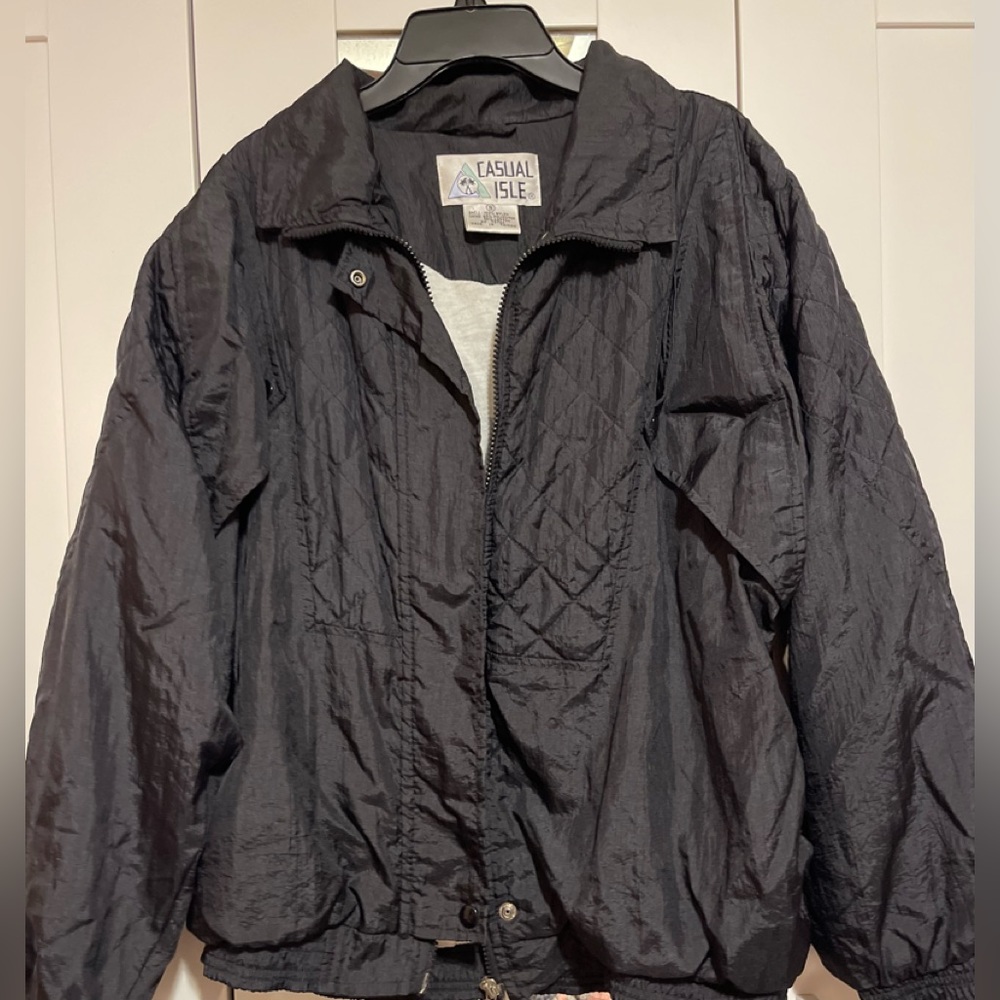 Casual Isle Vintage 80s & 90s woman black coat